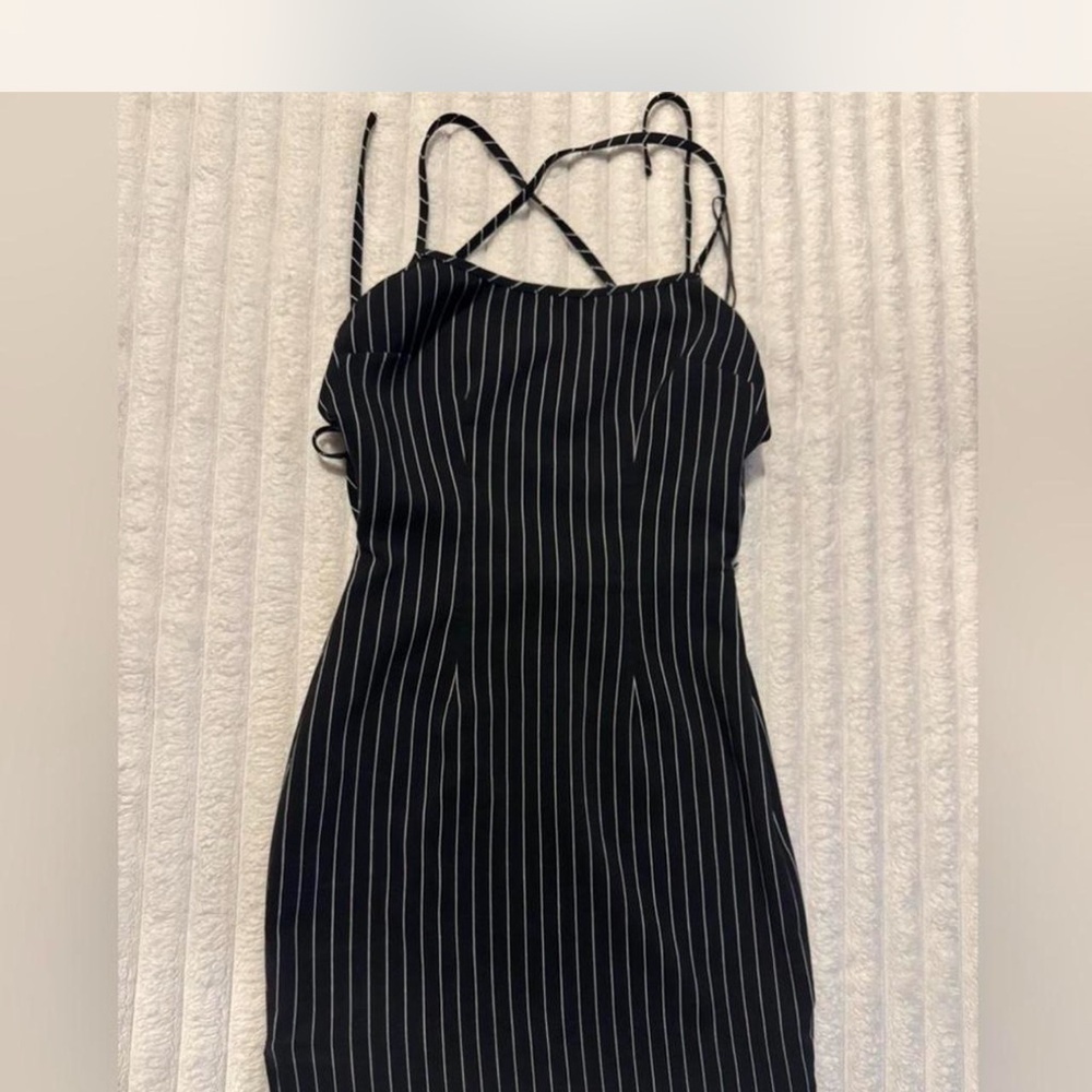 H&M Black Pinstripe Strapless Dress